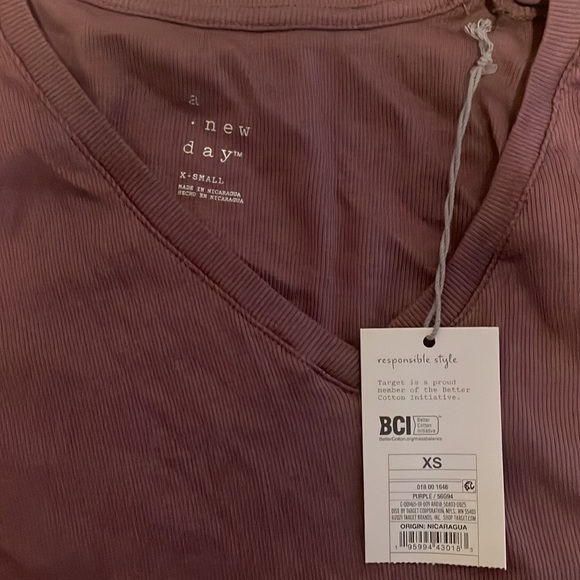 Womens Longsleeve Tee - Picture 2 of 2